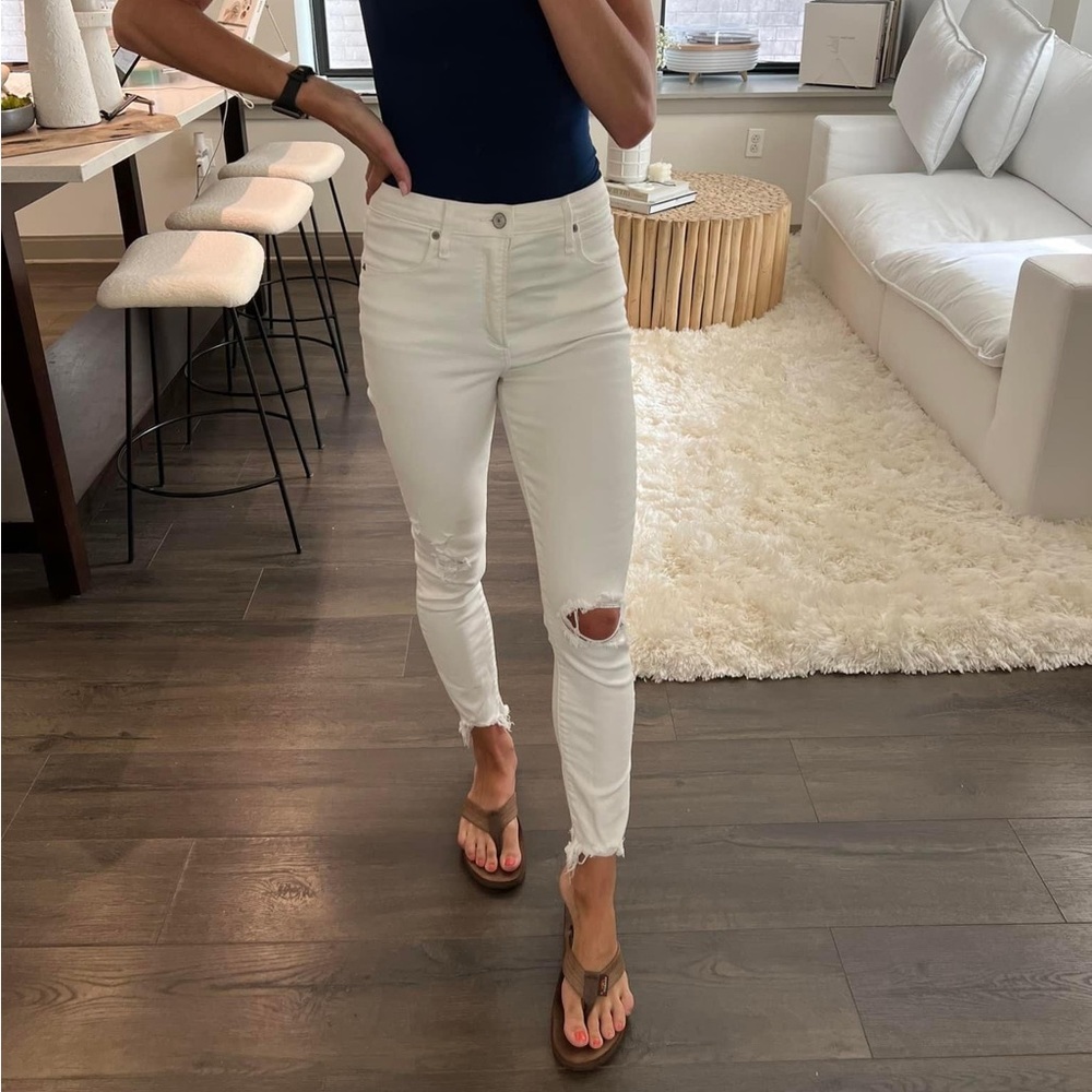 Abercrombie curve love white jeans